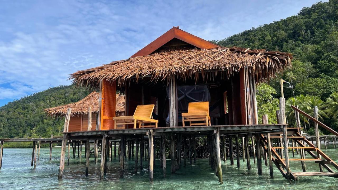 Nyande Raja Ampat Hotel Pulau Mansuar Екстериор снимка